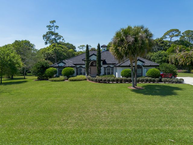 14780 Horseshoe Trace, Wellington, FL 33414