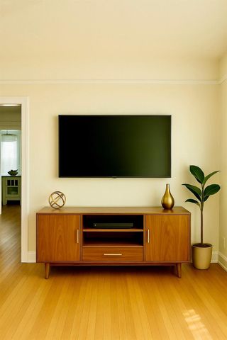 1519 N Columbia Ave, Stockton, CA 95203