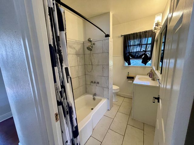 1519 N Columbia Ave, Stockton, CA 95203