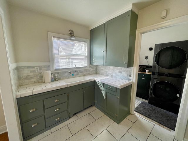 1519 N Columbia Ave, Stockton, CA 95203