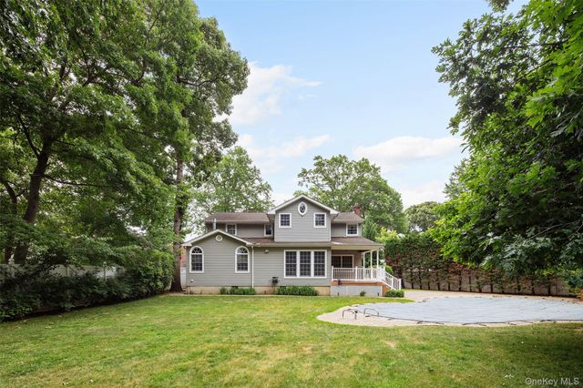 1390 Poulson Street, Wantagh, NY 11793