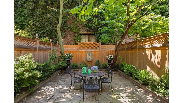 67 BEDFORD Street, New York City, NY 10014