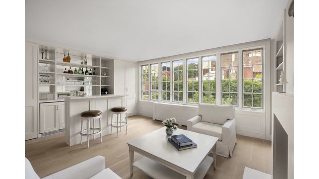 67 BEDFORD Street, New York City, NY 10014