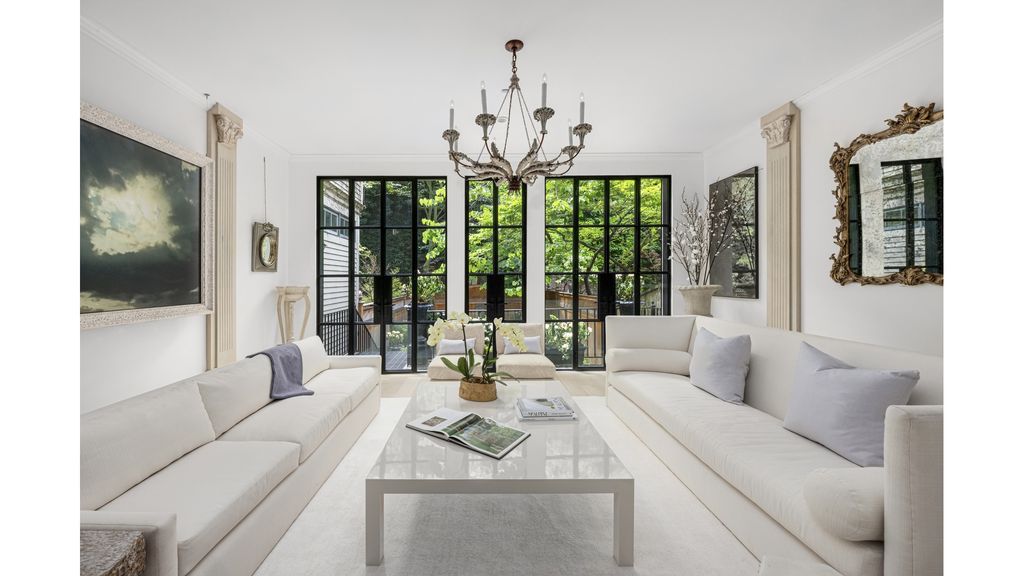 67 BEDFORD Street, New York City, NY 10014