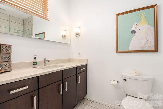 933 Westbrook Drive B, Charlotte, NC 28202