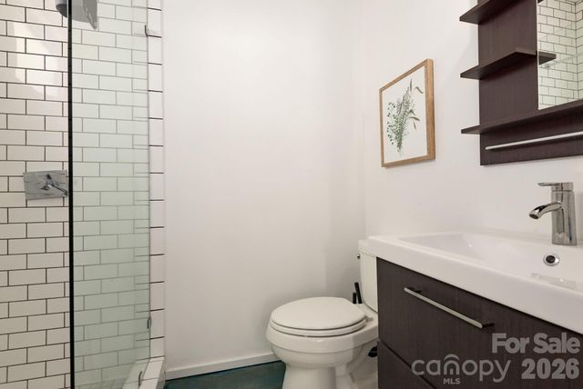 933 Westbrook Drive B, Charlotte, NC 28202