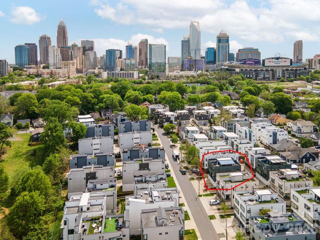 933 Westbrook Drive B, Charlotte, NC 28202