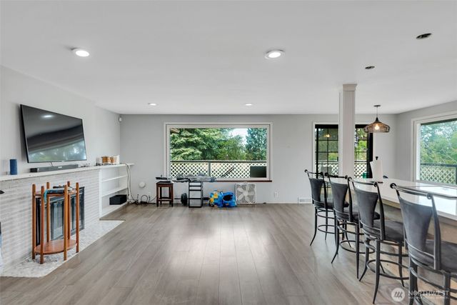 2202 S 120 Street, Burien, WA 98168