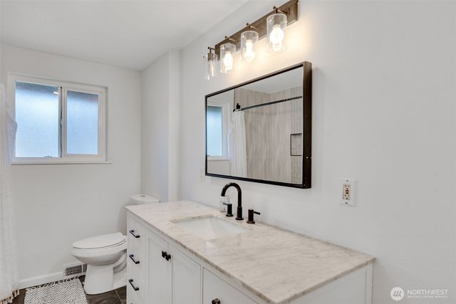 2202 S 120 Street, Burien, WA 98168