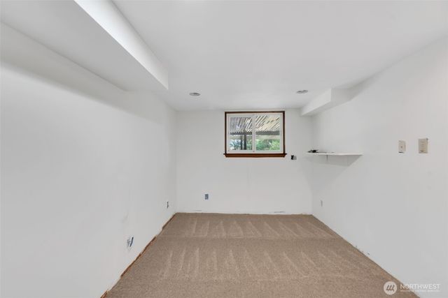 2202 S 120 Street, Burien, WA 98168