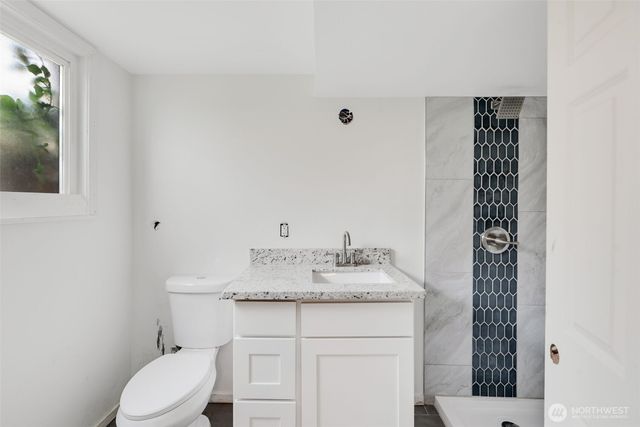 2202 S 120 Street, Burien, WA 98168