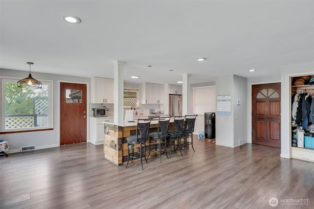 2202 S 120 Street, Burien, WA 98168