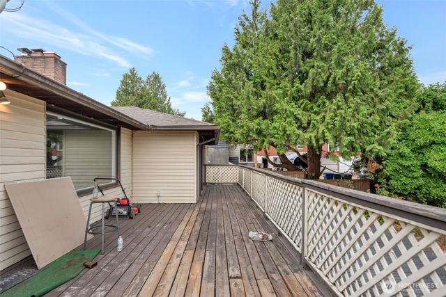 2202 S 120 Street, Burien, WA 98168