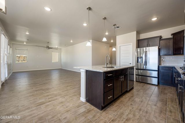 4756 Powder River Drive, Las Cruces, NM 88012