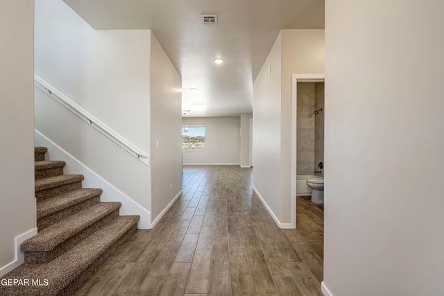 4756 Powder River Drive, Las Cruces, NM 88012