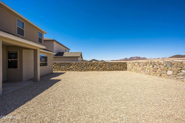 4756 Powder River Drive, Las Cruces, NM 88012