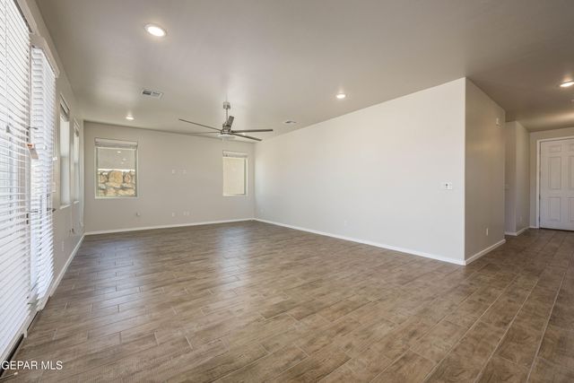4756 Powder River Drive, Las Cruces, NM 88012