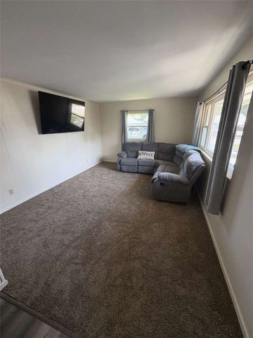 421 Merrymaid Drive, Englewood, OH 45322