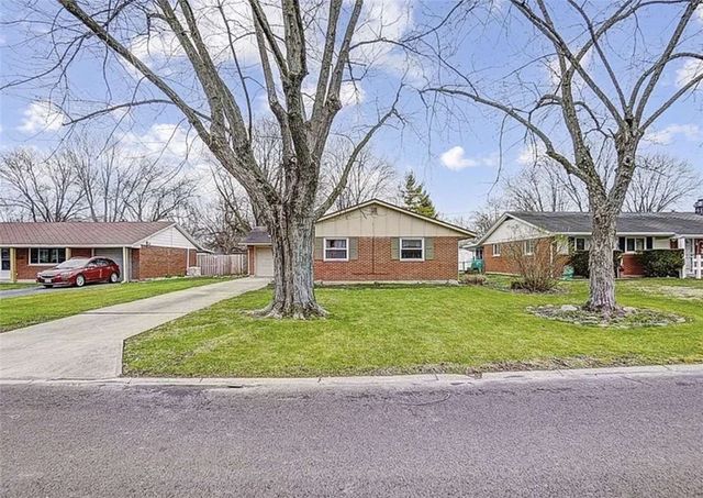 421 Merrymaid Drive, Englewood, OH 45322