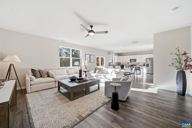234 GLENMORE LN, Keswick, VA 22947