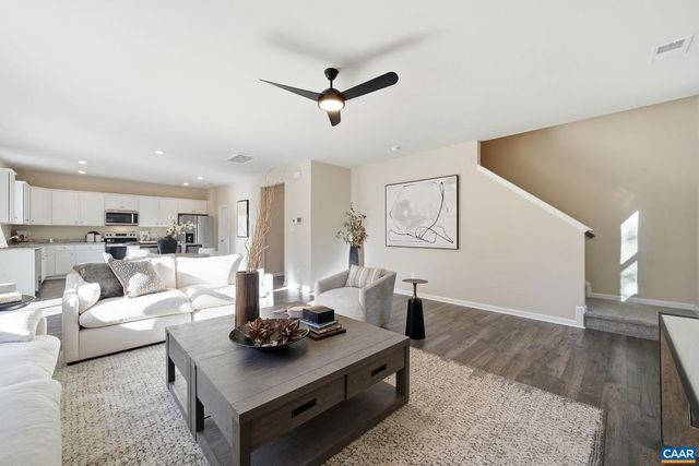 234 GLENMORE LN, Keswick, VA 22947