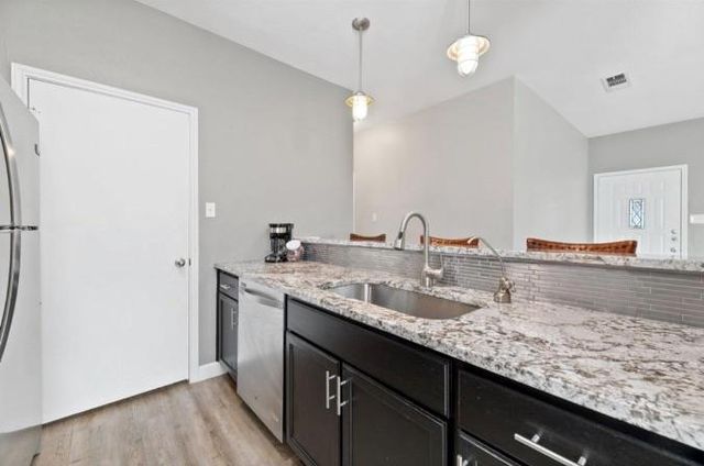 3011 Fruth ST 203, Austin, TX 78705