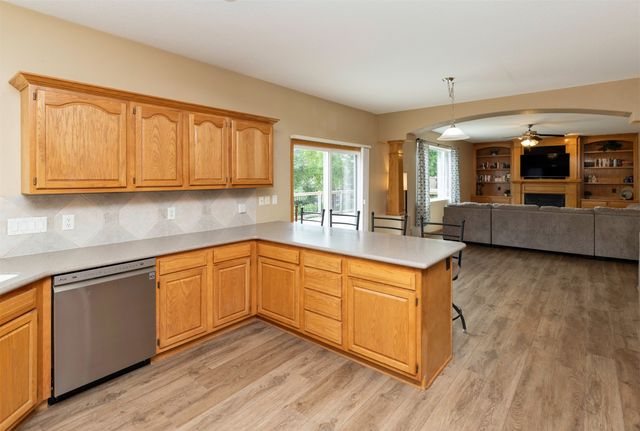 2723 145th Street, Urbandale, IA 50323
