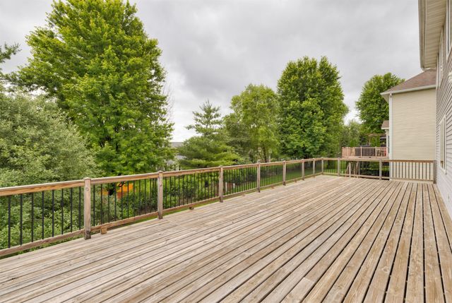 2723 145th Street, Urbandale, IA 50323