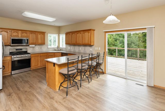2723 145th Street, Urbandale, IA 50323