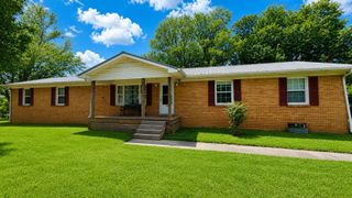 3040 McMinnville Hwy, Smithville, TN 37166