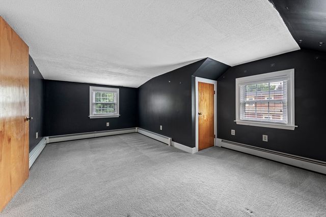 9 Auburn Rd, Beverly, MA 01915