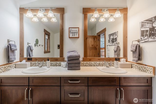 991 Larkspur Loop, Cle Elum, WA 98922
