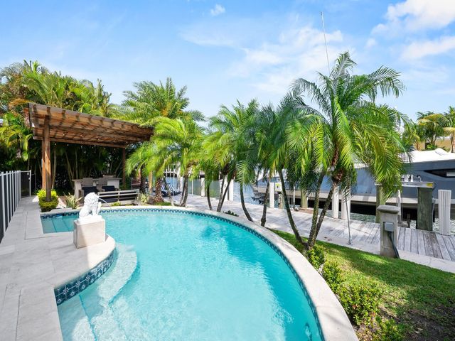 416 Isle Of Capri Drive, Fort Lauderdale, FL 33301