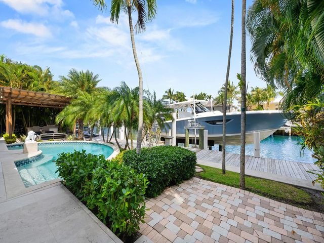 416 Isle Of Capri Drive, Fort Lauderdale, FL 33301