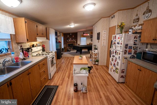 129 MIMOSA DR, York, PA 17402
