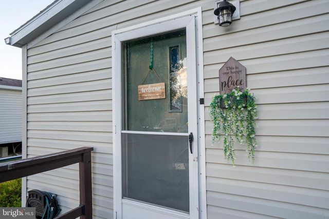 129 MIMOSA DR, York, PA 17402
