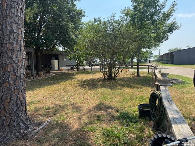 7084 Richter, Elmendorf, TX 78112