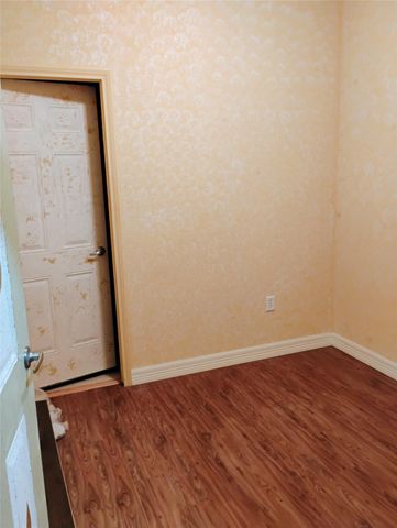 9788 Clarewood Drive 105, Houston, TX 77036