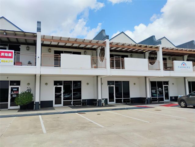 9788 Clarewood Drive 105, Houston, TX 77036