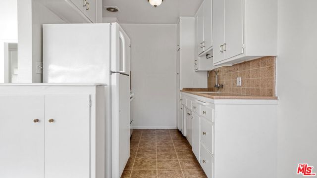 3310 Keystone Avenue, Los Angeles, CA 90034