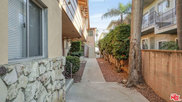 3310 Keystone Avenue, Los Angeles, CA 90034