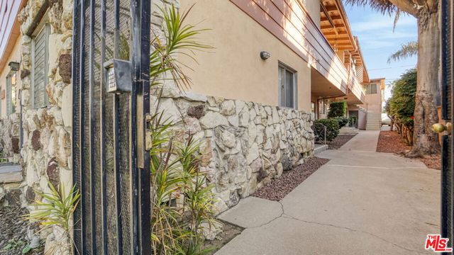 3310 Keystone Avenue, Los Angeles, CA 90034