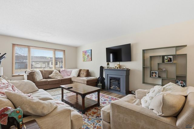 340 44TH, Rapid City, SD 57702