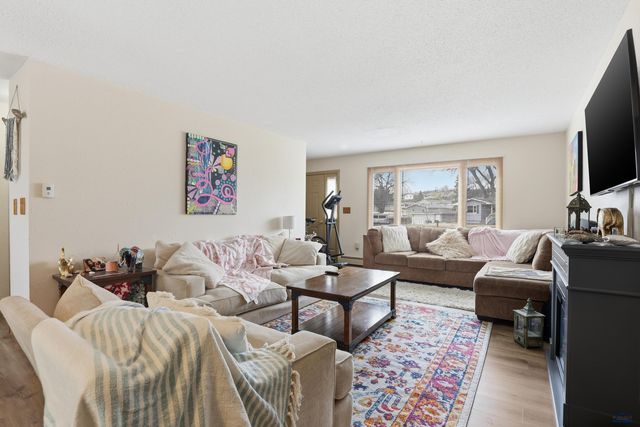 340 44TH, Rapid City, SD 57702