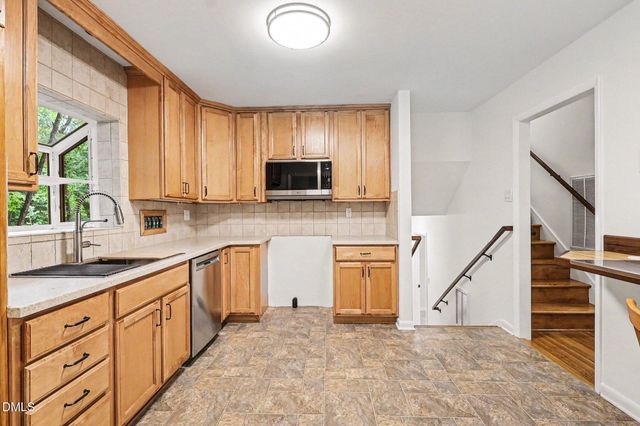 108 Highland Drive, Chapel Hill, NC 27514