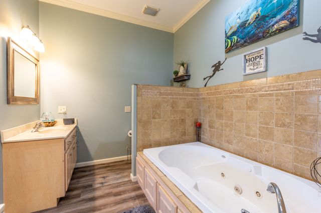 5725 Wayland Springs Rd, Iron City, TN 38463