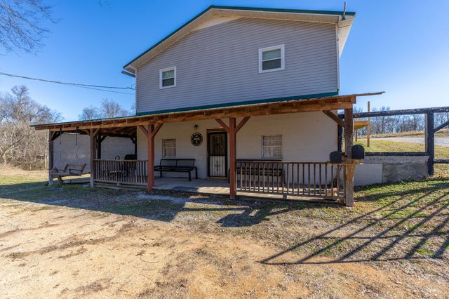 5725 Wayland Springs Rd, Iron City, TN 38463