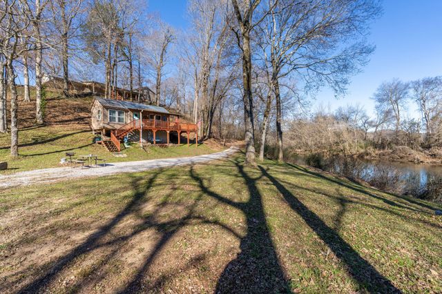 5725 Wayland Springs Rd, Iron City, TN 38463