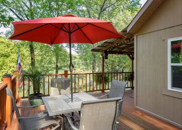 5725 Wayland Springs Rd, Iron City, TN 38463