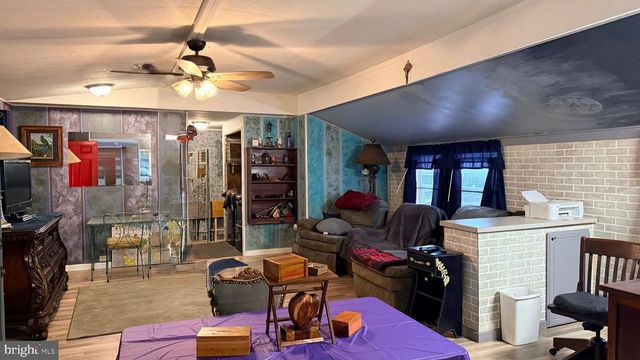 101 COUNTRY LN, Buena, NJ 08310